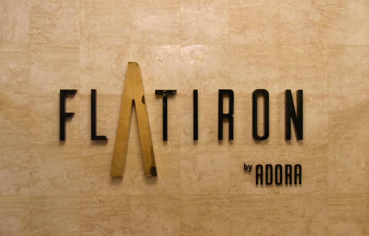 Lux Apartment Flatiron Skopje Bagian luar foto