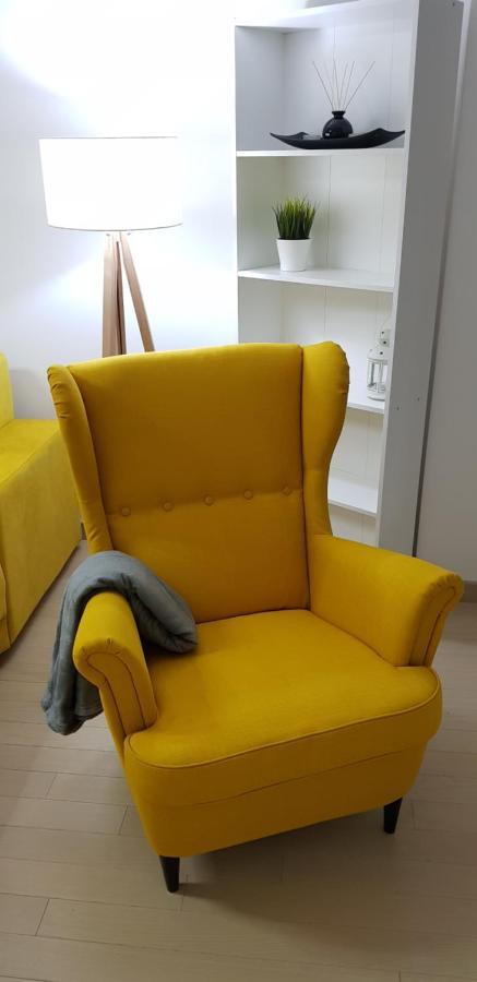 Lux Apartment Flatiron Skopje Bagian luar foto